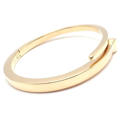 Gucci Chiodo Nail Yellow Gold Bangle Bracelet 